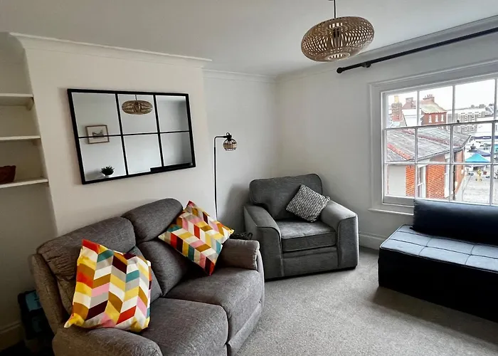 The Farthings, Romsey Apartment